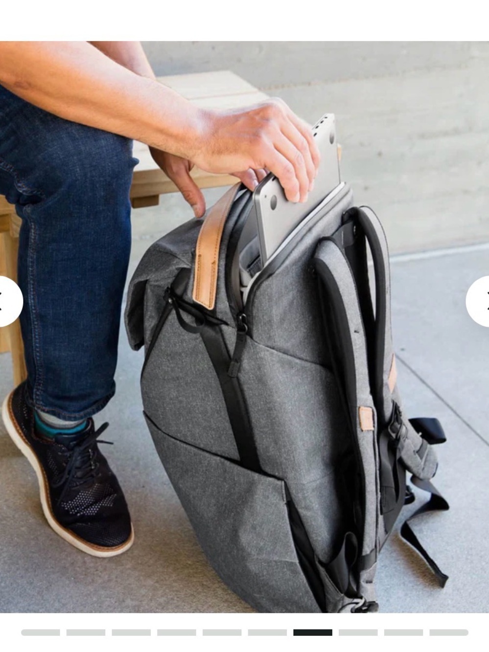 Peak design Men's Gray the everyday 20L Backpack with Leather Trim